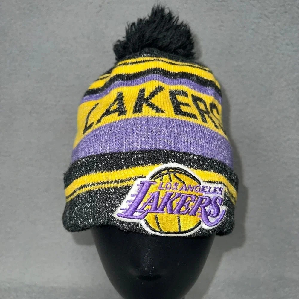 New Era x Hardwood Classics Los Angeles‎ Lakers Beanie Hat Knit Cuffed Pom OSFM
